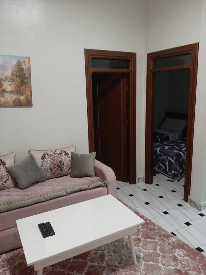 Ground Floor 2 Bedroom Apartment - City Centre Location - Optic Fibre Wifi Tanger Exteriör bild