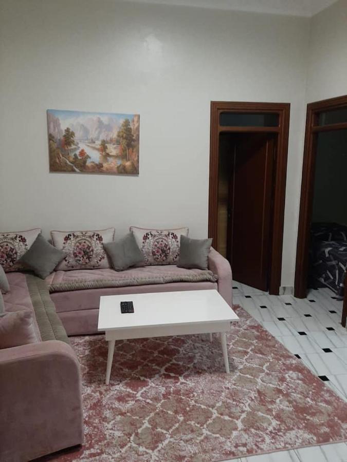 Ground Floor 2 Bedroom Apartment - City Centre Location - Optic Fibre Wifi Tanger Exteriör bild