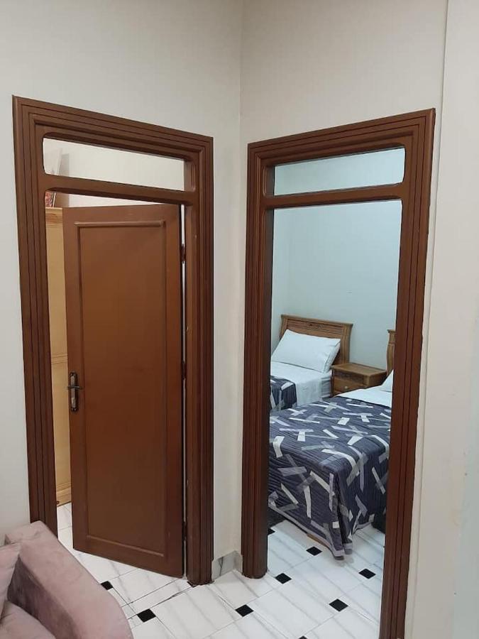 Ground Floor 2 Bedroom Apartment - City Centre Location - Optic Fibre Wifi Tanger Exteriör bild