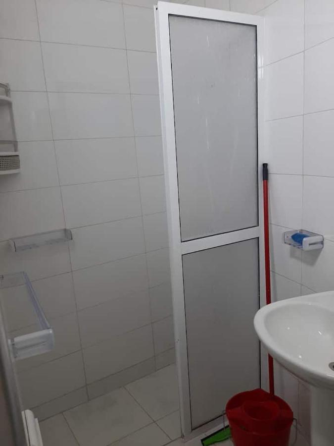 Ground Floor 2 Bedroom Apartment - City Centre Location - Optic Fibre Wifi Tanger Exteriör bild